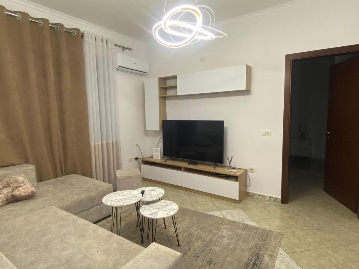 Guest House Open Room Durrës Buitenkant foto